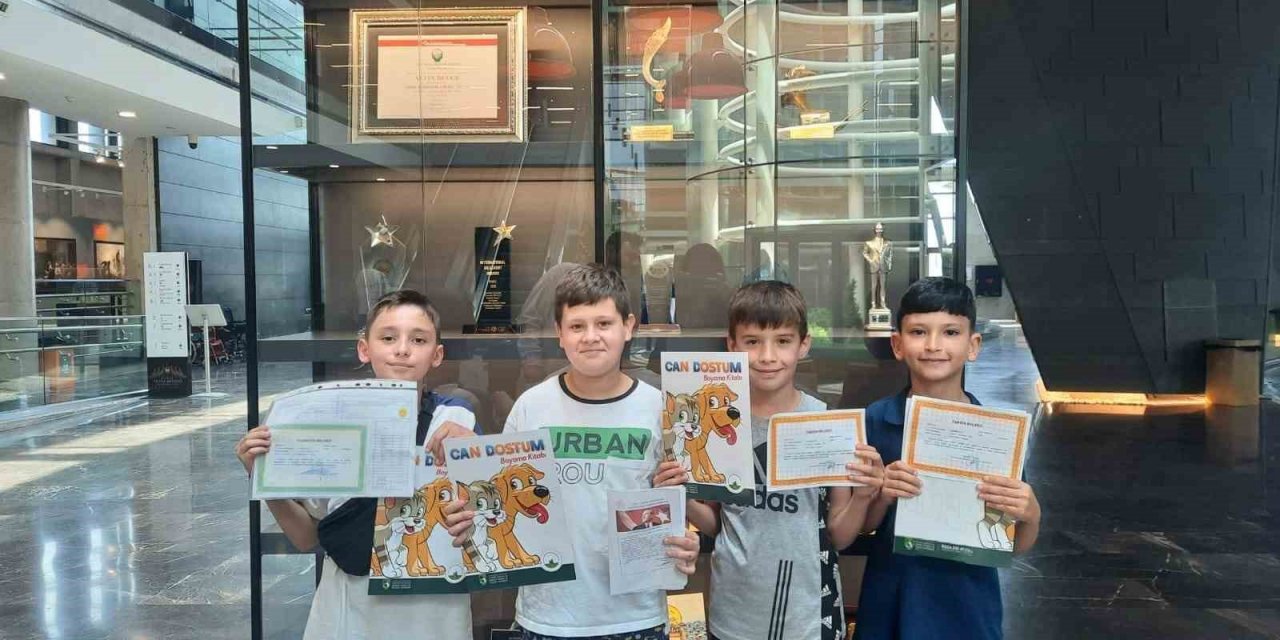 Osmangazi’den öğrencilere karne hediyesi