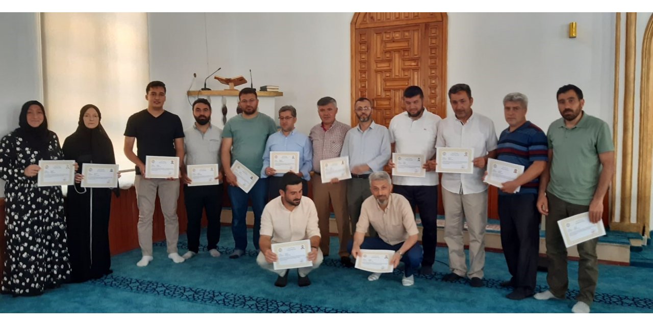 Deprem bölgesinde görev alan Köyceğiz Müftülük personelleri ödüllendirildi