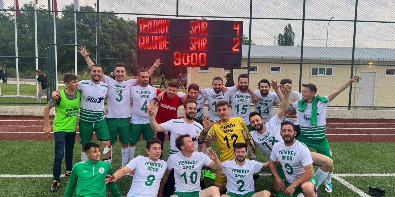 Yeniköyspor şampiyonluğa göz kırptı