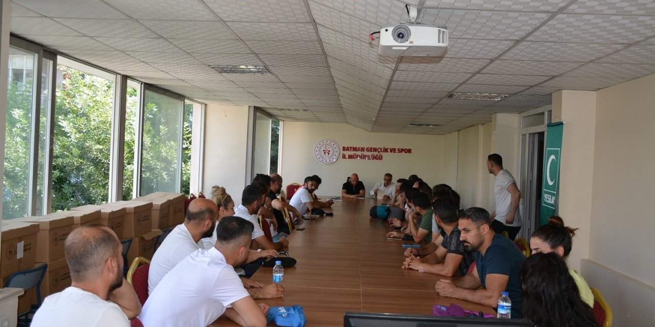 Mehmet Şafi Özperk: "İl spor merkezlerimiz çocuk ve gençlerimizle cıvıl cıvıl olmalı”