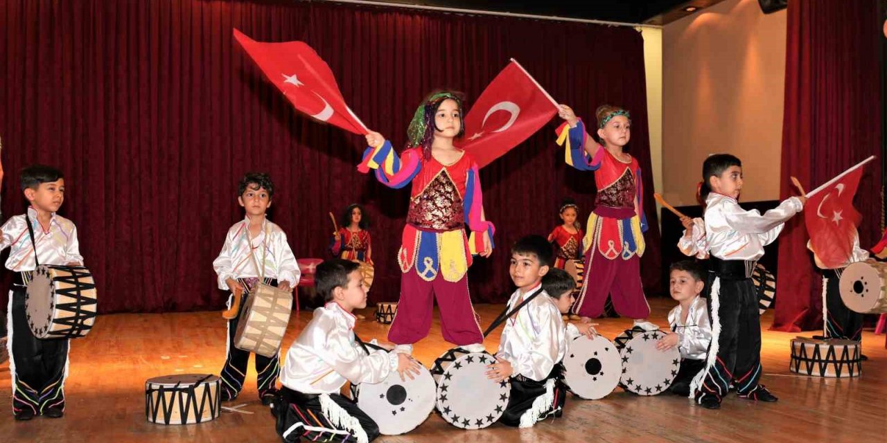 Yüreğir Belediyesi kreşlerinde mezuniyet sevinci