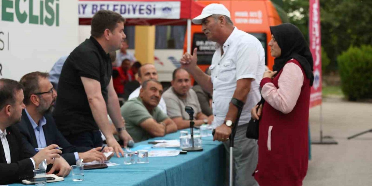 Başkan Dinçer mahalle sakinlerini dinledi