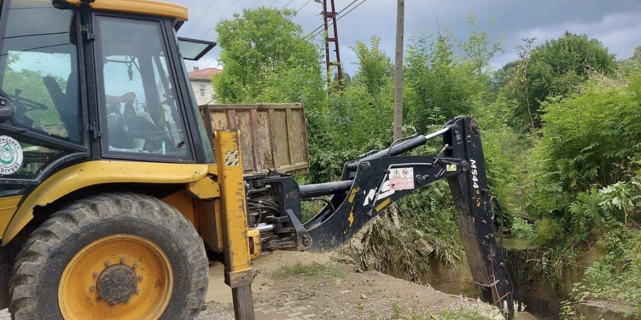 Sağanak yağış uyarısı emniyet ekiplerini teyakkuza geçirdi