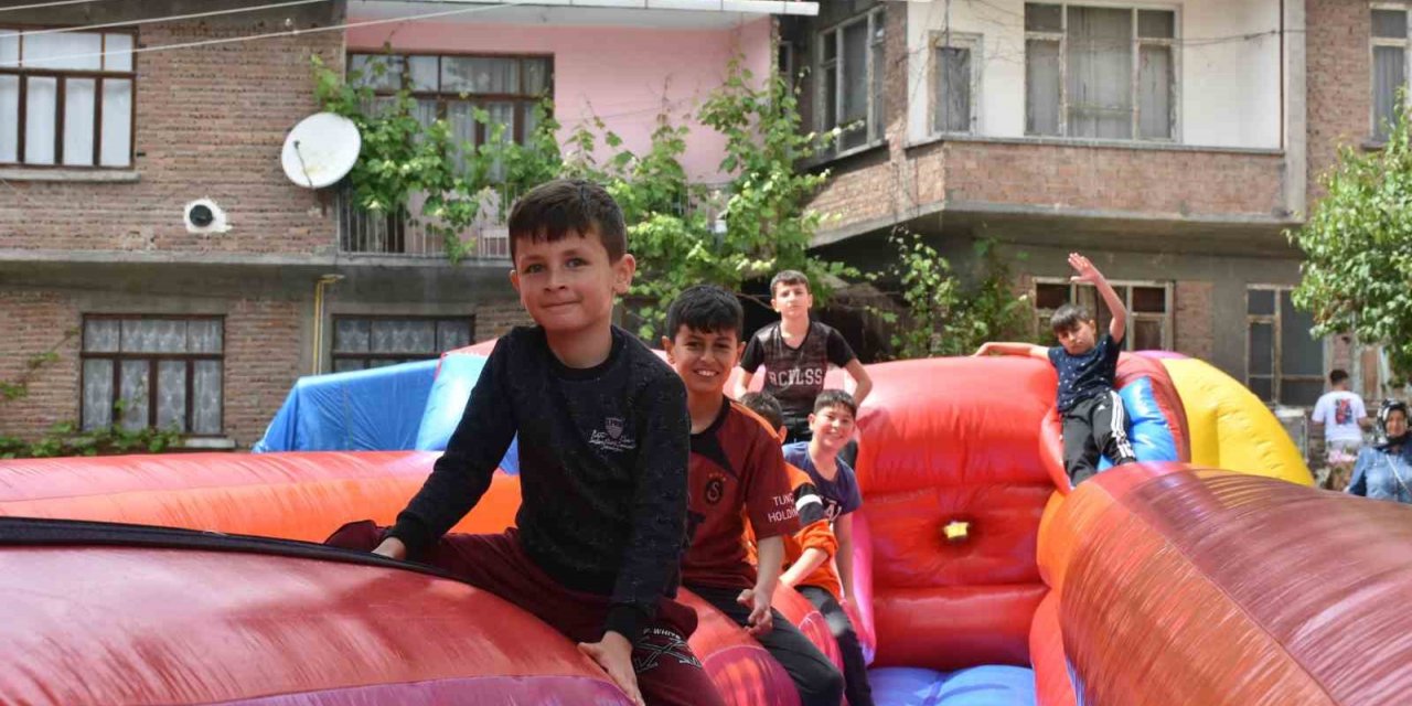 Tosya’da mahalleler şenlikle buluşuyor