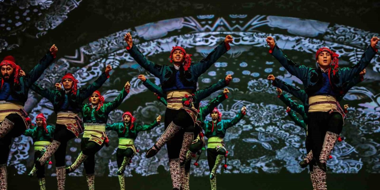 Büyükşehir Halk Oyunları Topluluğu için ’Hasat’ vakti