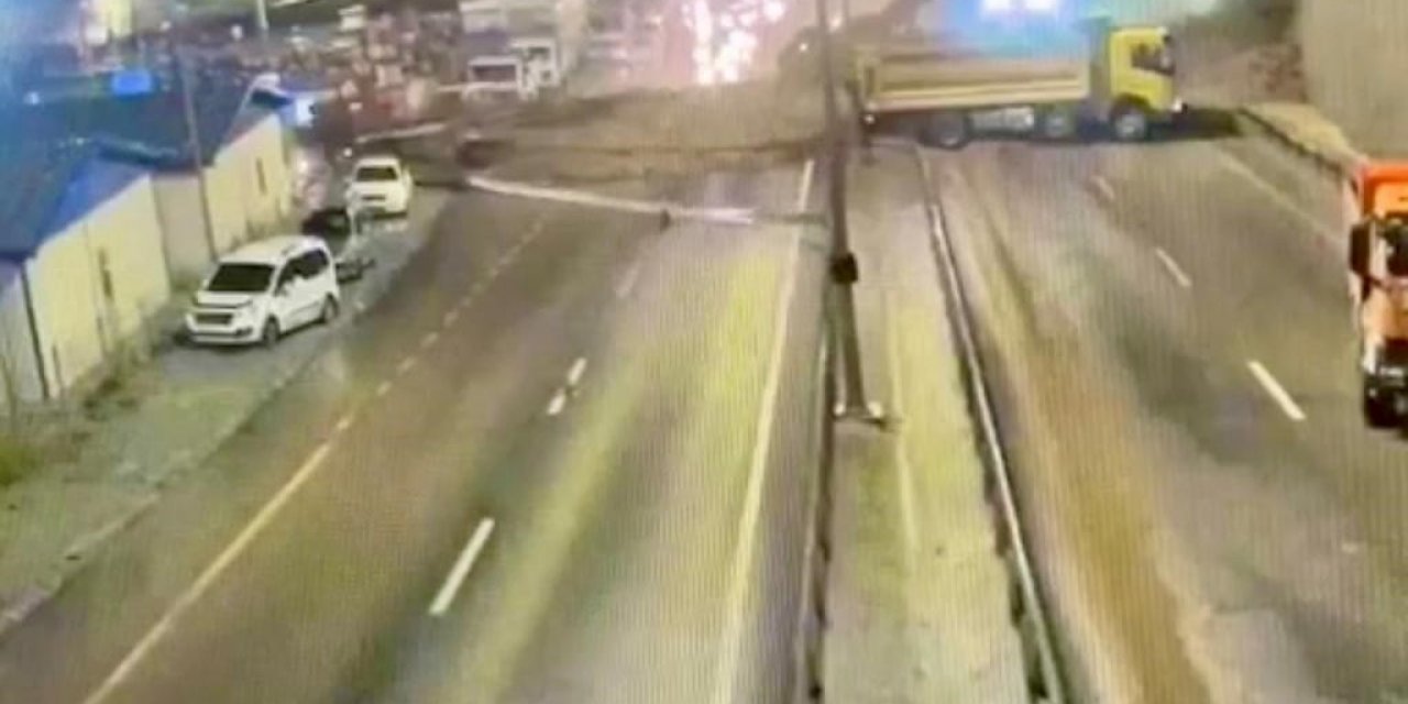 Trabzon-Gümüşhane karayolu işte böyle trafiğe kapandı