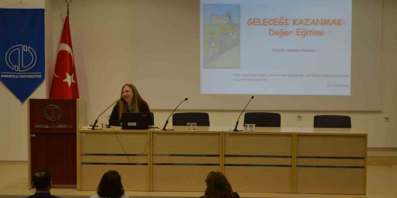 Eğitim Fakültesi Bilimsel Paylaşım Toplantıları’nda bir araya geliyor