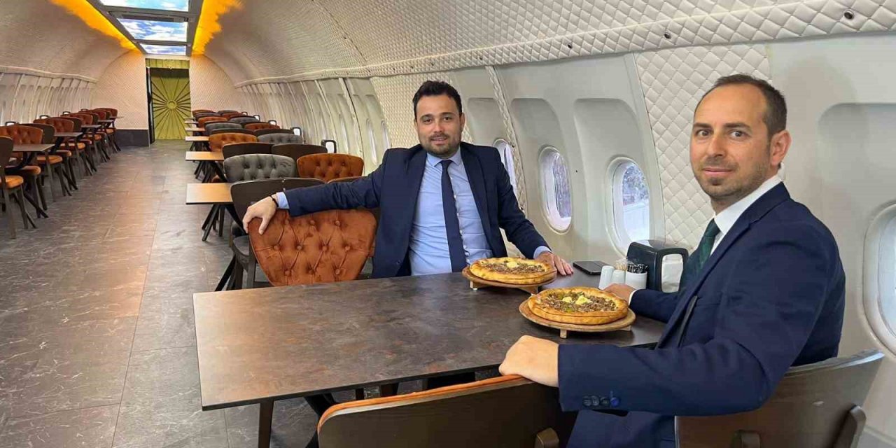 Pistten çıkan uçak pide salonu olarak hizmet vermeye başladı