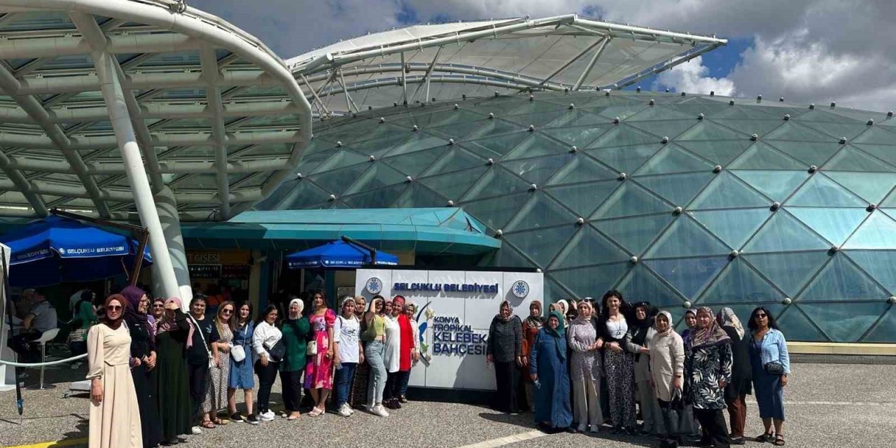 Mardinli kadınlar Konya'yı gezdi