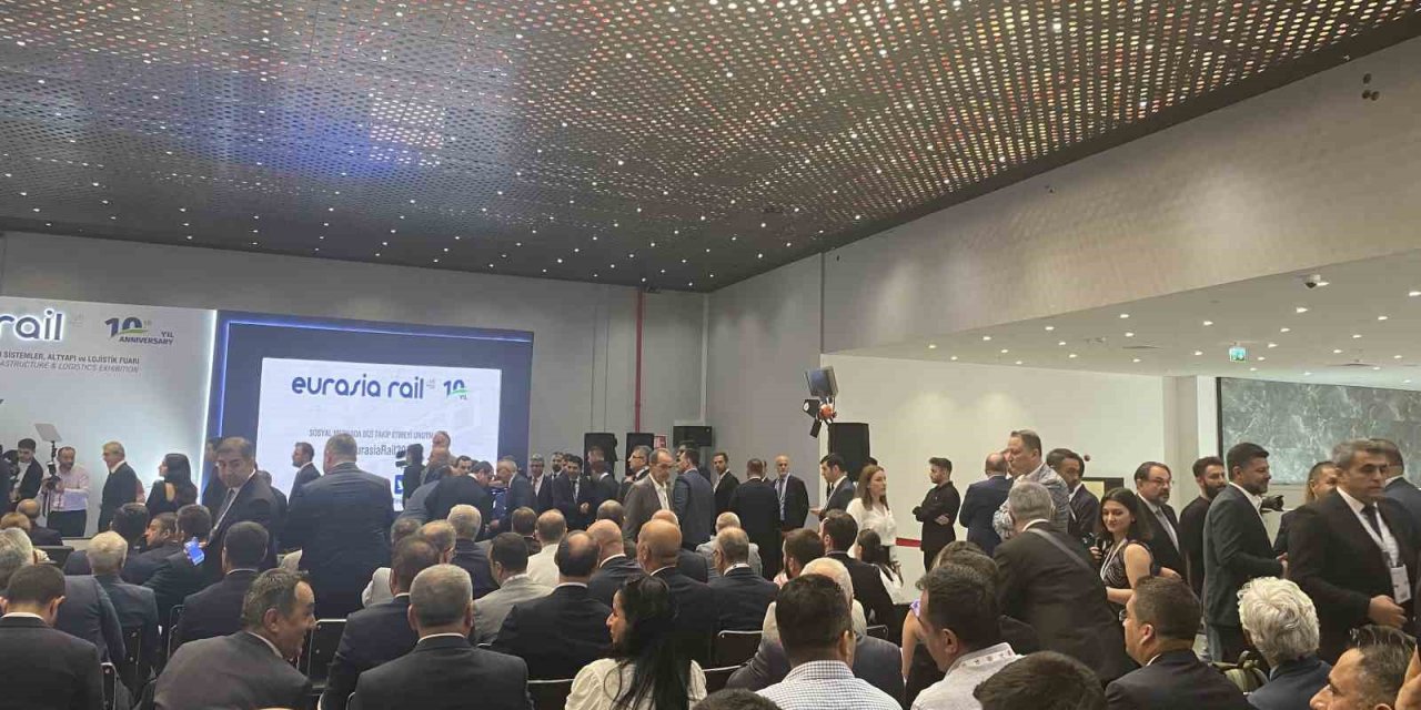 Ulaştırma Bakanı Uraloğlu "Son 21 yılda demiryollarına yaklaşık 880 milyar lira  yatırım yaptık"