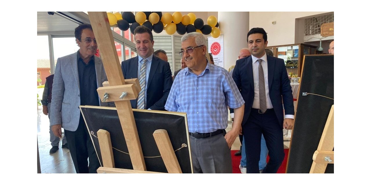 Çınarcık Huzurevinde İkinci Bahar El Sanatları Sergisi açıldı