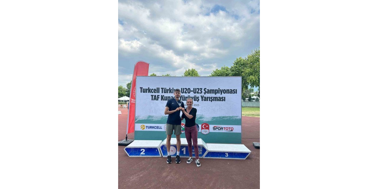 Hakkı Burak Yılmaz, Türkiye Şampiyonu oldu