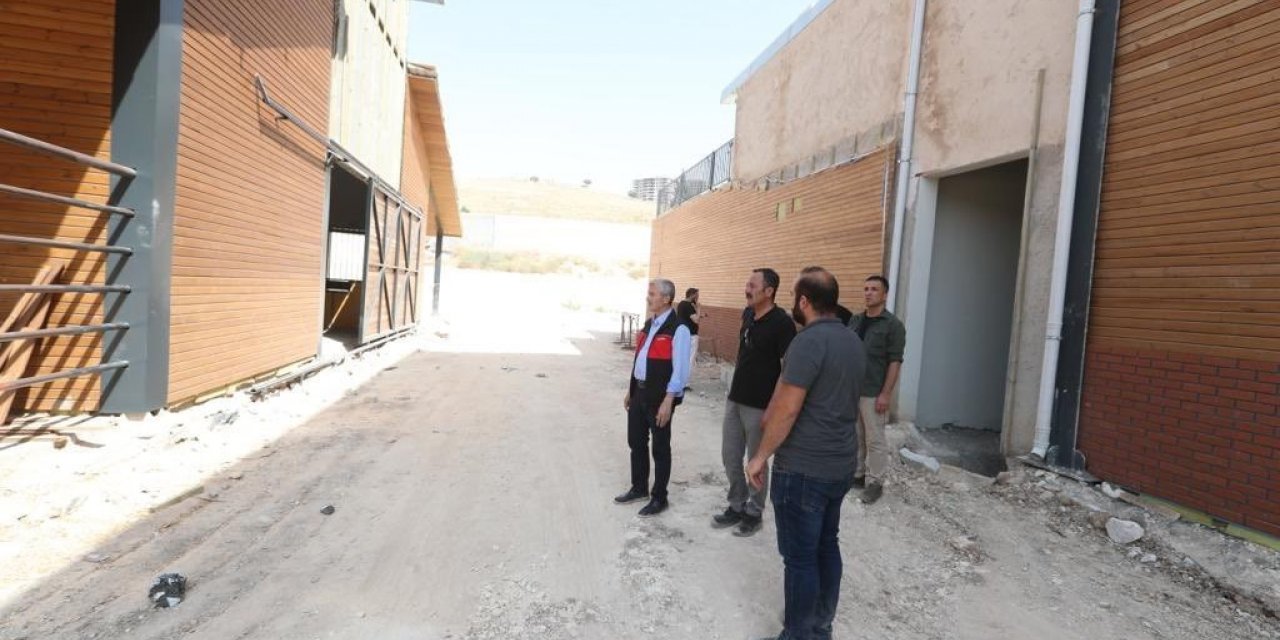 Millet Bahçesi’nde geleneksel sporlar merkezi inşa ediliyor