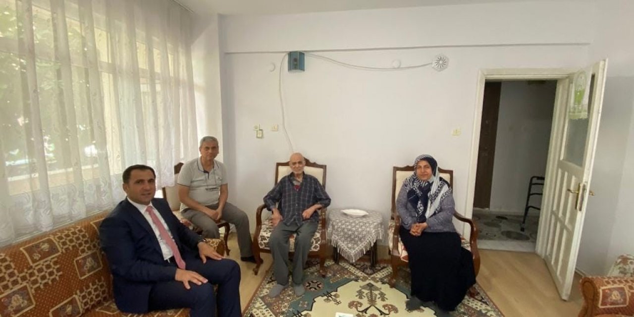 Vali Kızılkaya şehit ailesini yalnız bırakmadı
