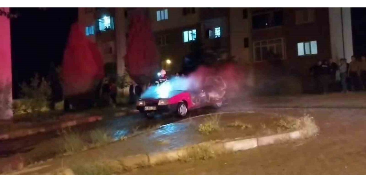 Tavşanlı’da araç yangını