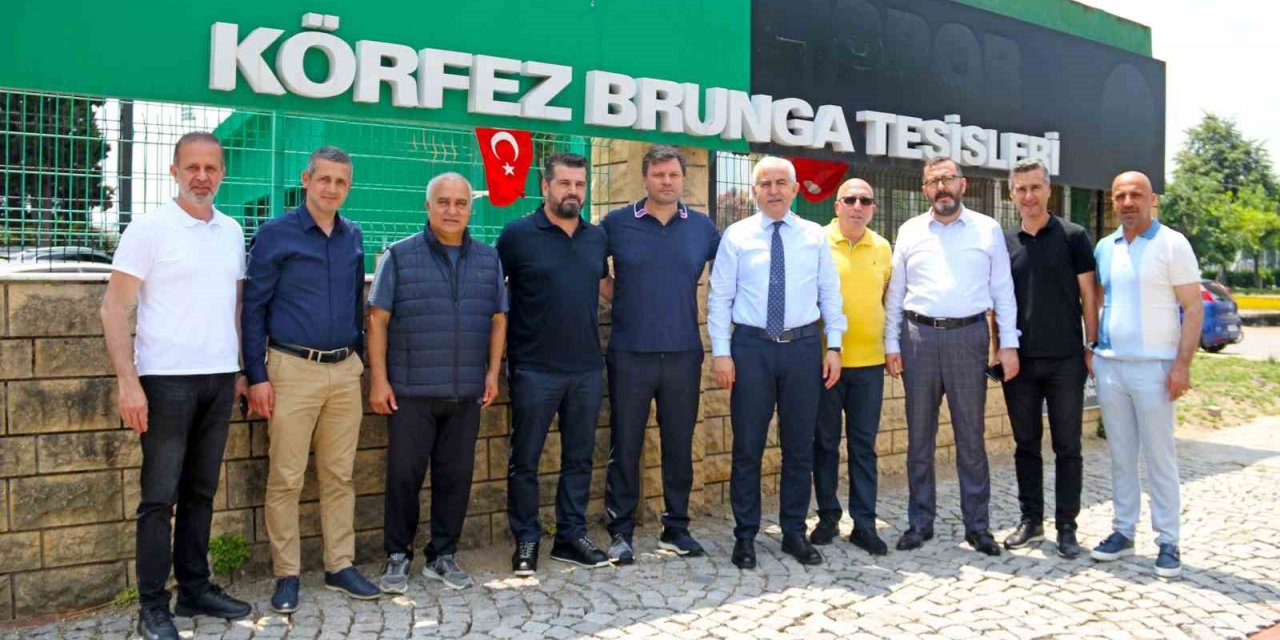 Gündoğdu: "Kocaelispor’u her zaman ve her koşulda destekliyoruz"
