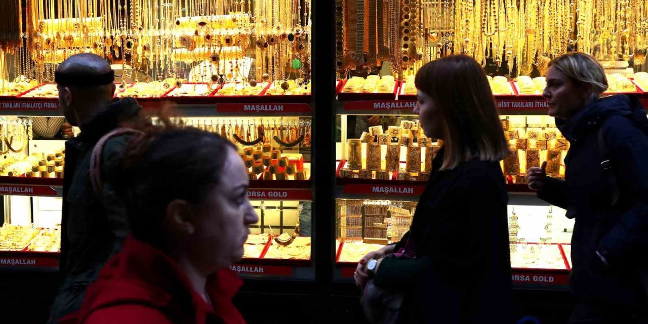 Gram altında yeni rekor