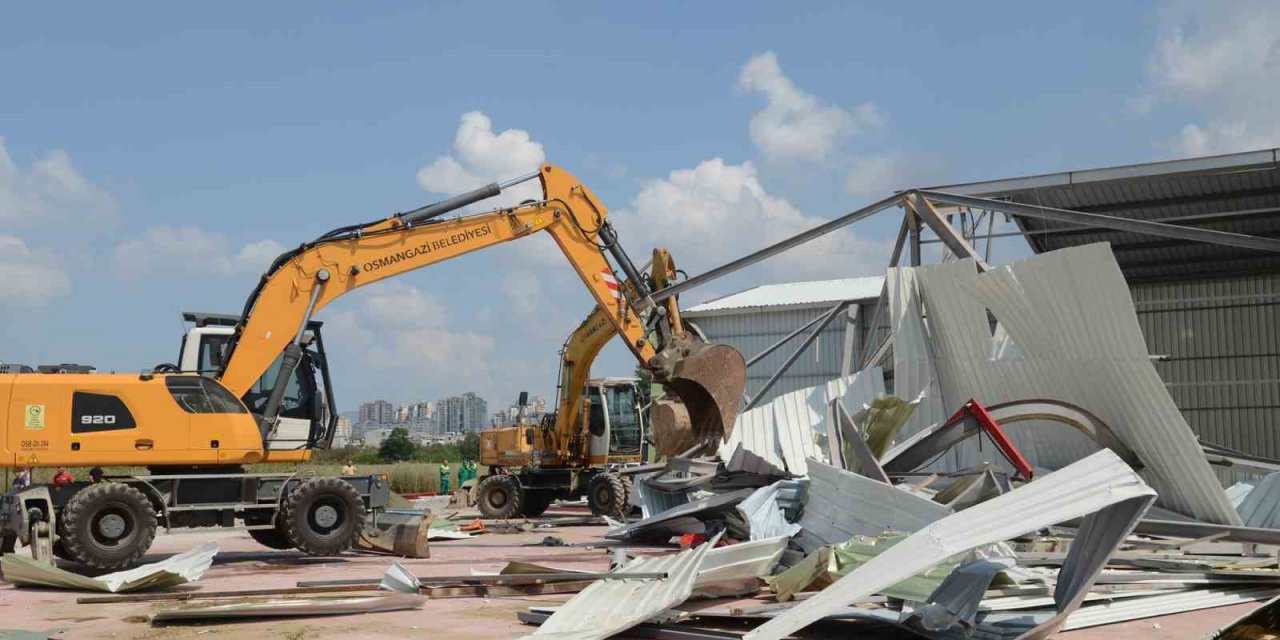 Bursa Ovası kaçak yapılardan temizleniyor