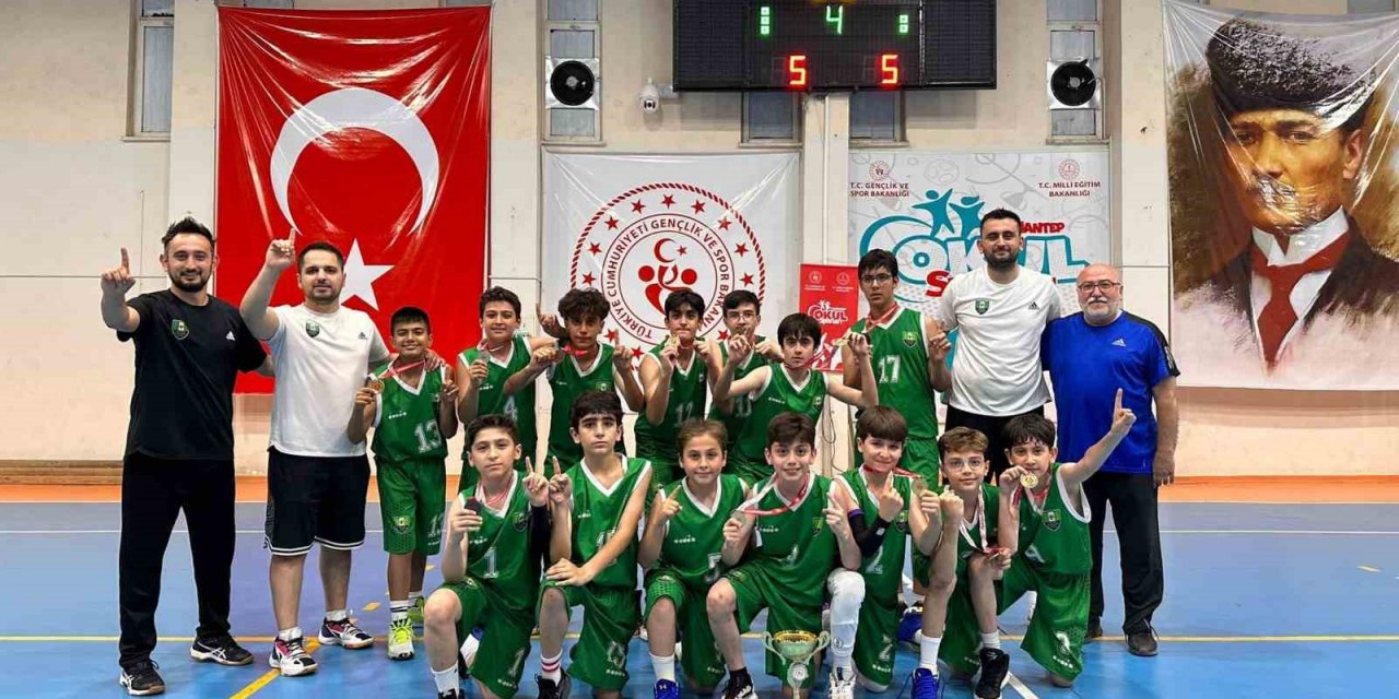 Şehitkamil’de basketbol altyapısında büyük başarı