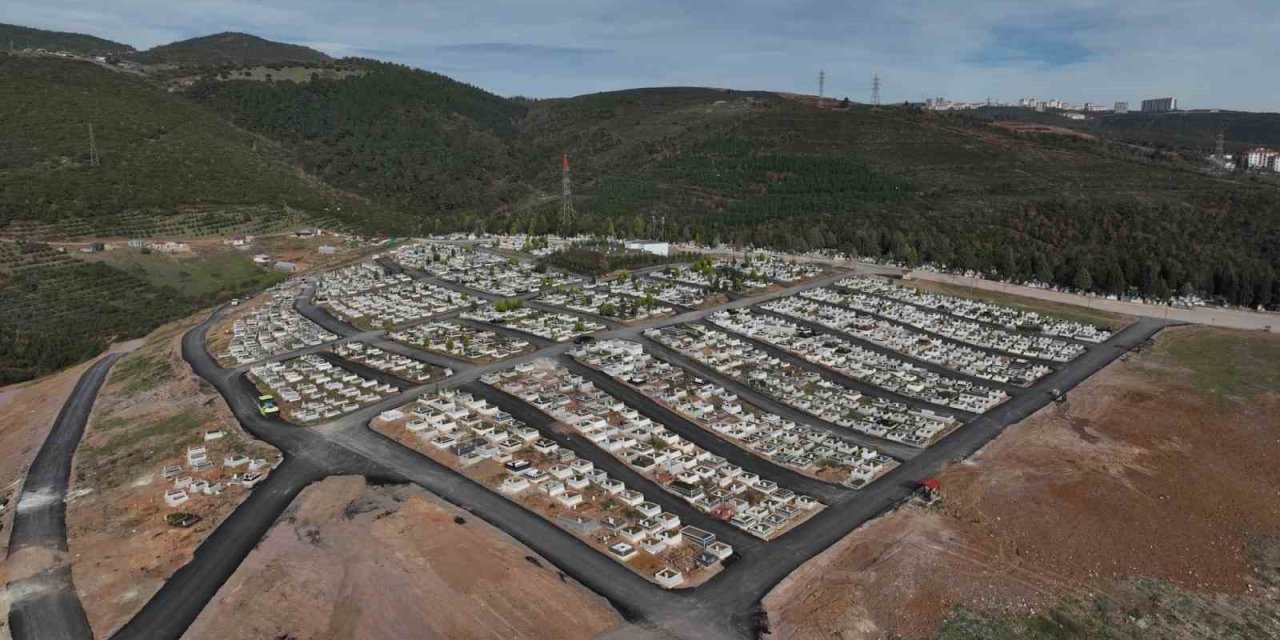 Derince’de mezarlık ziyareti için ulaşım hizmeti verilecek