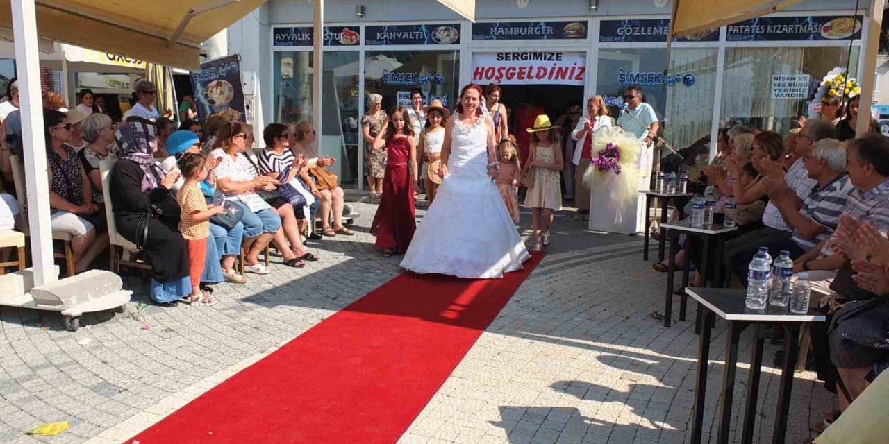 Balıkesirli kadınlardan geri dönüşüm defilesi