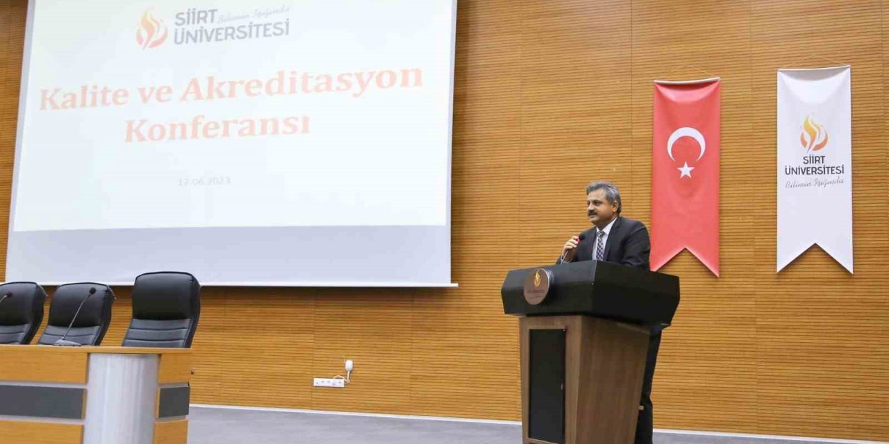 Kalite ve akreditasyon konferansına katıldı