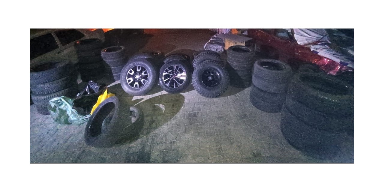 Polis, 475 bin TL’lik hırsızlık yapan şüphelileri yakaladı