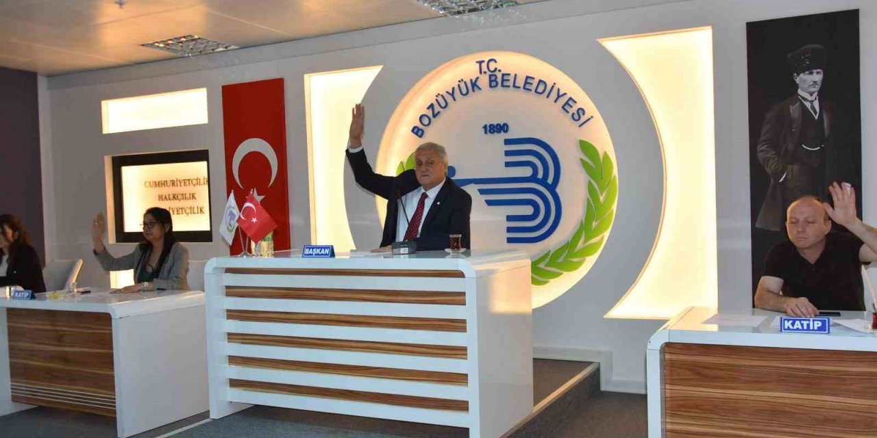 Bozüyük’te tramvay ve otopark ücretleri belirlendi