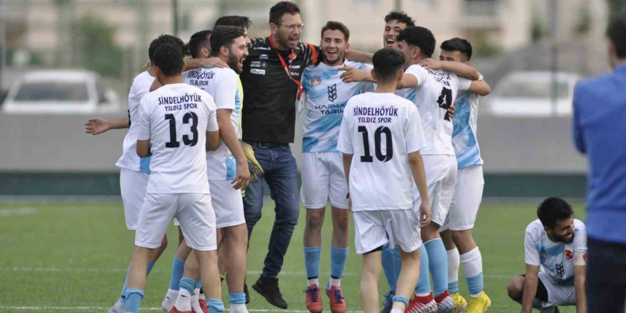 Büyüleyenspor şampiyonluğa inanıyor