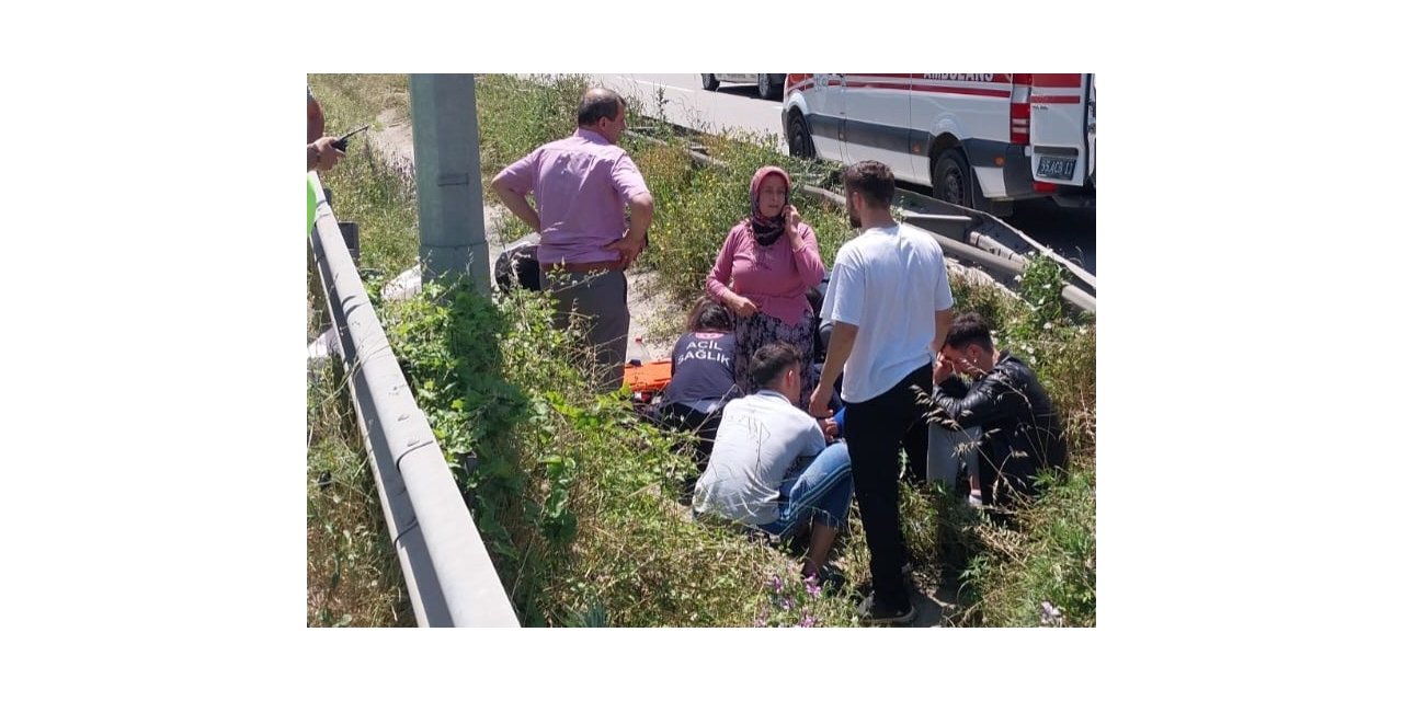 Samsun’da otomobil yayalara çarptı: 2 yaralı