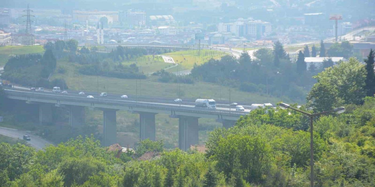 TEM’de bayram öncesi trafik akıcı