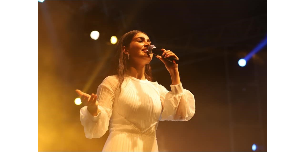 Yeşilırmak Şenlikleri’ne görkemli başlangıç