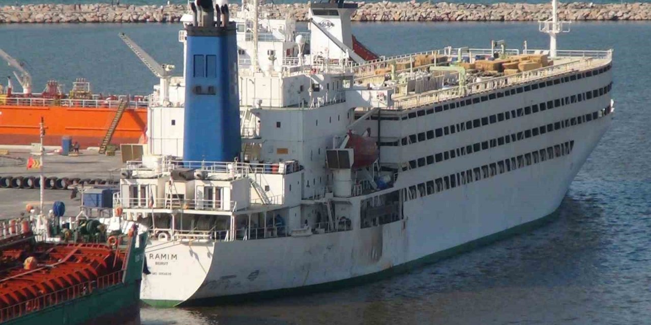 Bandırma Çelebi Limanı’ndan kötü kokular geliyor