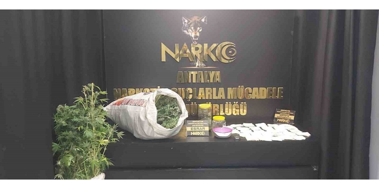 Antalya’da uyuşturucu tacirlerine operasyon: 26 tutuklama