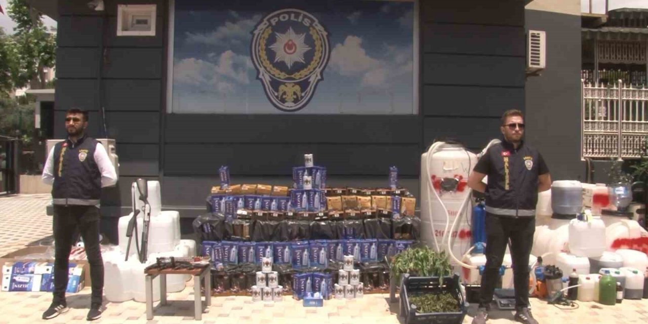 Maltepe’de 6 adrese eş zamanlı operasyon: Litrelerce sahte alkol ele geçirildi