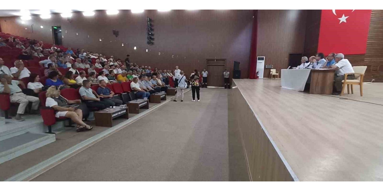 Edremit’in il olması için bir araya geldiler