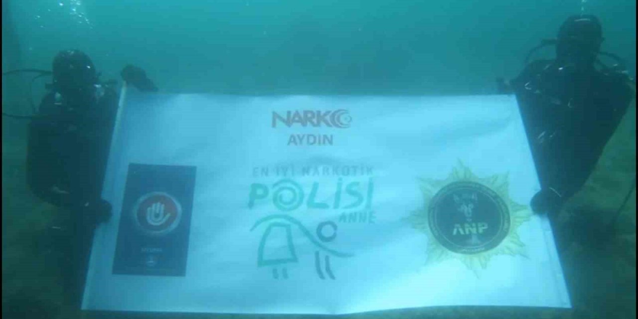 Uyuşturucunun zararlarına deniz altından dikkat çektiler