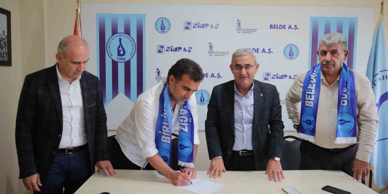 Yusuf Tokuş, Belediye Kütayaspor’un yeni teknik direktörü oldu