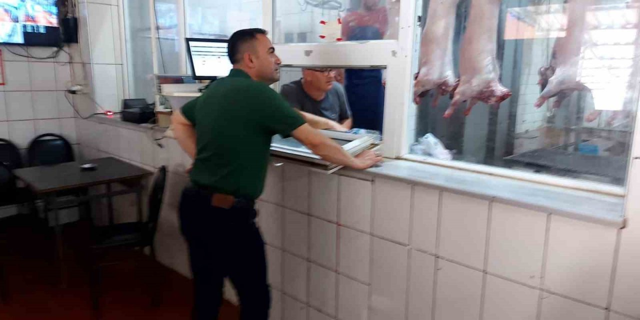 Başkan Erdoğan, Et Entegre tesisinde incelemelerde bulundu