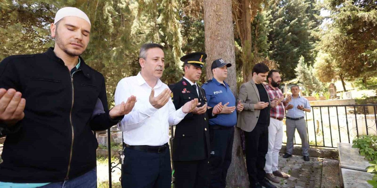 Şehit polis memuru Rahmi Dana dualarla anıldı