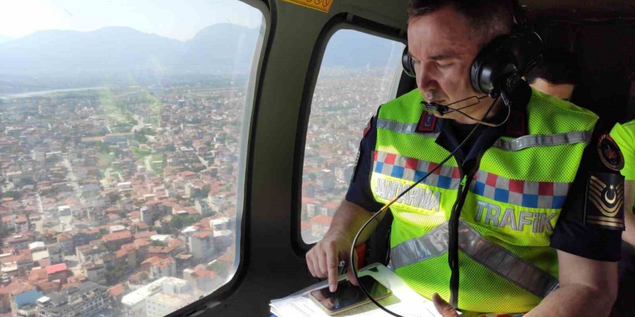 Bayram trafiğine havadan helikopterli denetim
