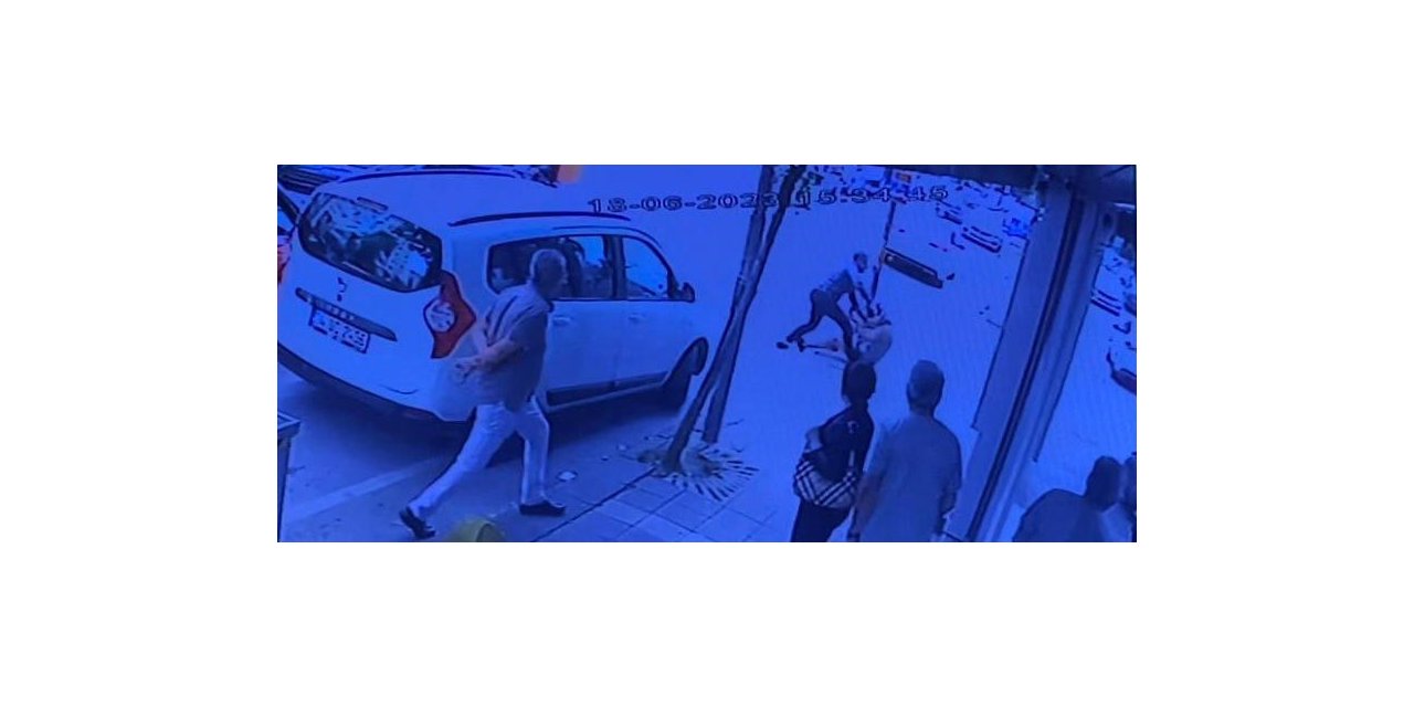 Ünlü oyuncu Özgür Özberk’e maganda şiddeti kamerada