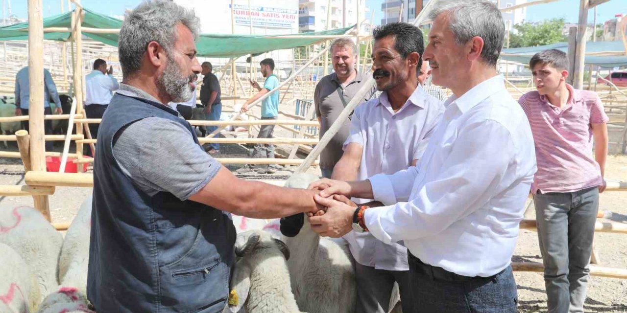 Şahinbey’de kurban satış ve kesim yerleri belirlendi