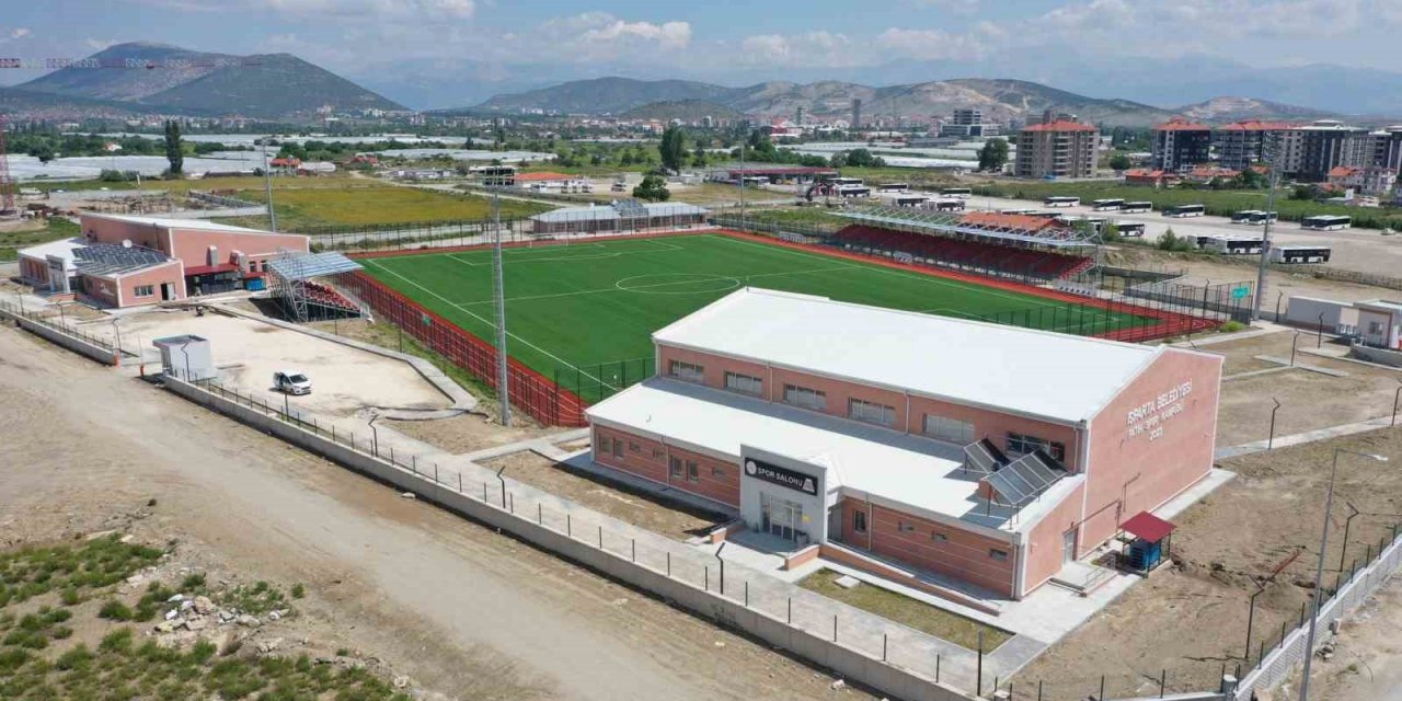 Isparta’da Fatih Spor Kampüsü açılış için gün sayıyor
