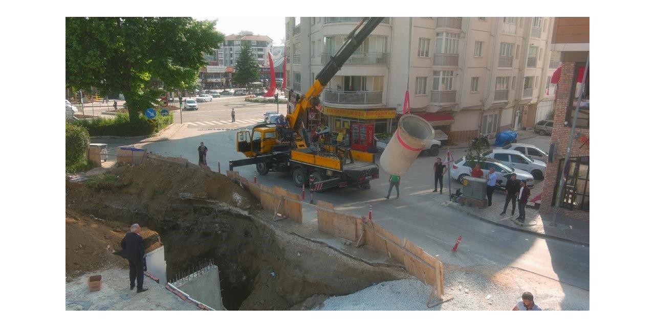 Başkan Bakkalcıoğlu altyapı çalışmalarına katıldı