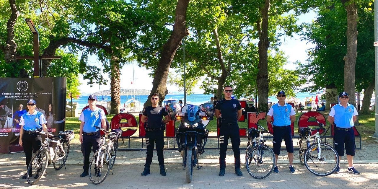 Erdek’te sahiller martı timleri ile güvende