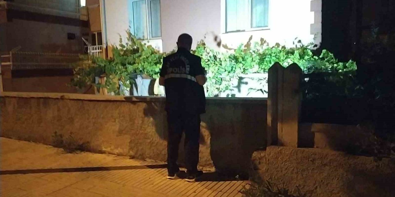 Çorum’da bayram akşamı ev kurşunlandı