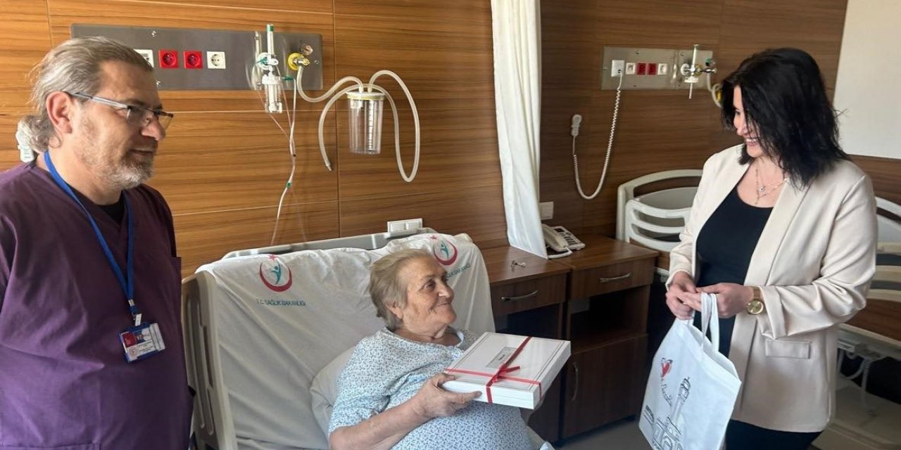 Pursaklar Belediyesi’nden Devlet Hastanesine bayram ziyareti