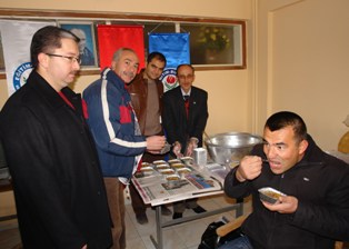 Eğitim-Bir-Sen'den Ereğli'de aşure ikramı