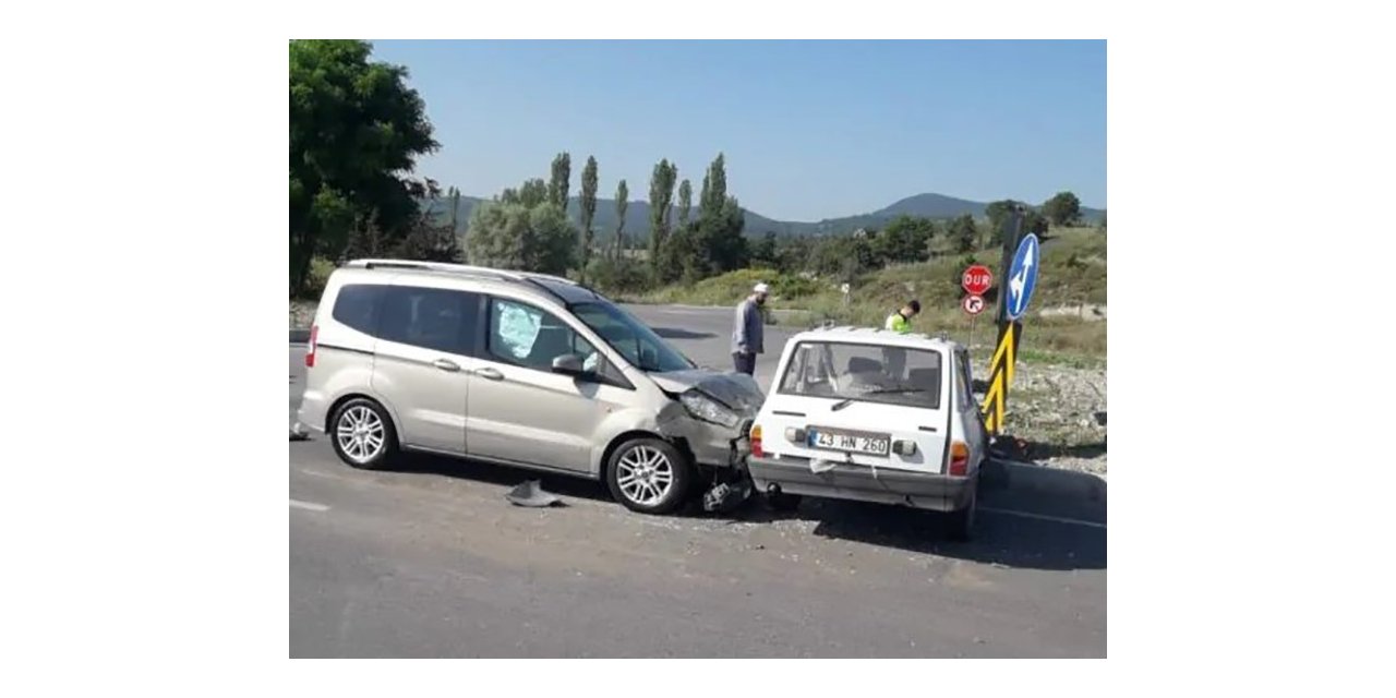 Tavşanlı’da trafik kazası: 5 yaralı